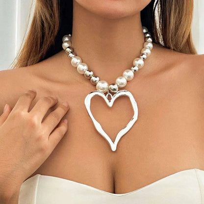 DIEZI Exaggerated Irregular Heart Pendant Necklace For Women Party Gift Fashion Imitation Pearl Beads Choker Necklace Jewelry
