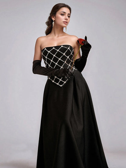 VC Glamorous Black Sleeveless Strapless Dress with Diamond-Grid Details for Galas Gown