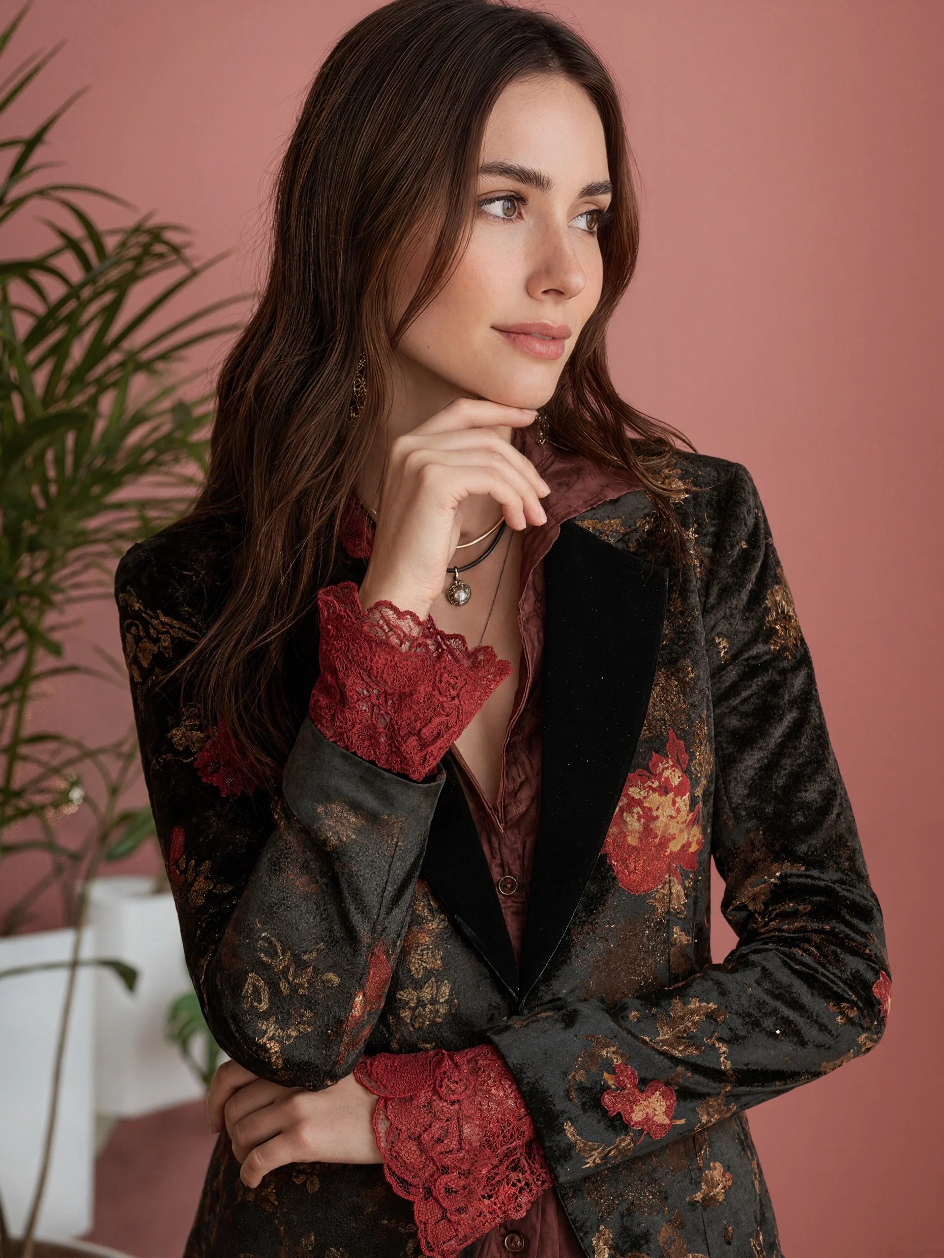 Women's Velvet Floral Jacket Retro Notched Collar Single Button Streetwear Vintage Casual Autumn Blazer Jackets for Women