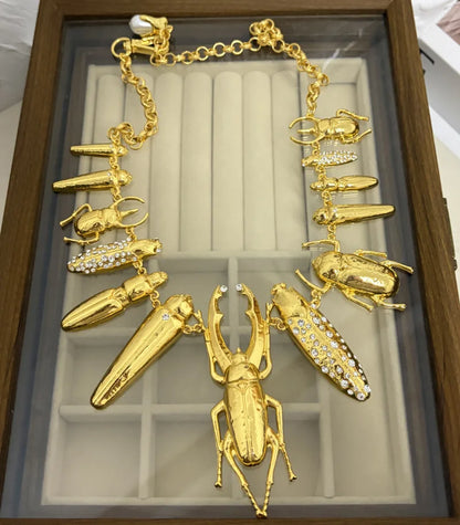 New Exaggerated Women's Chunky Metal Alloy Bug Insect Charms Necklace Fashion Brand Statement Jewelry Boutique Chain Accessory
