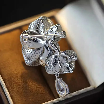Light Luxury Elegant Zircon Pearl Flower Phalaenopsis Brooch For Women Fashion Sweet Crystal Jewelry Geometry Jewelry...