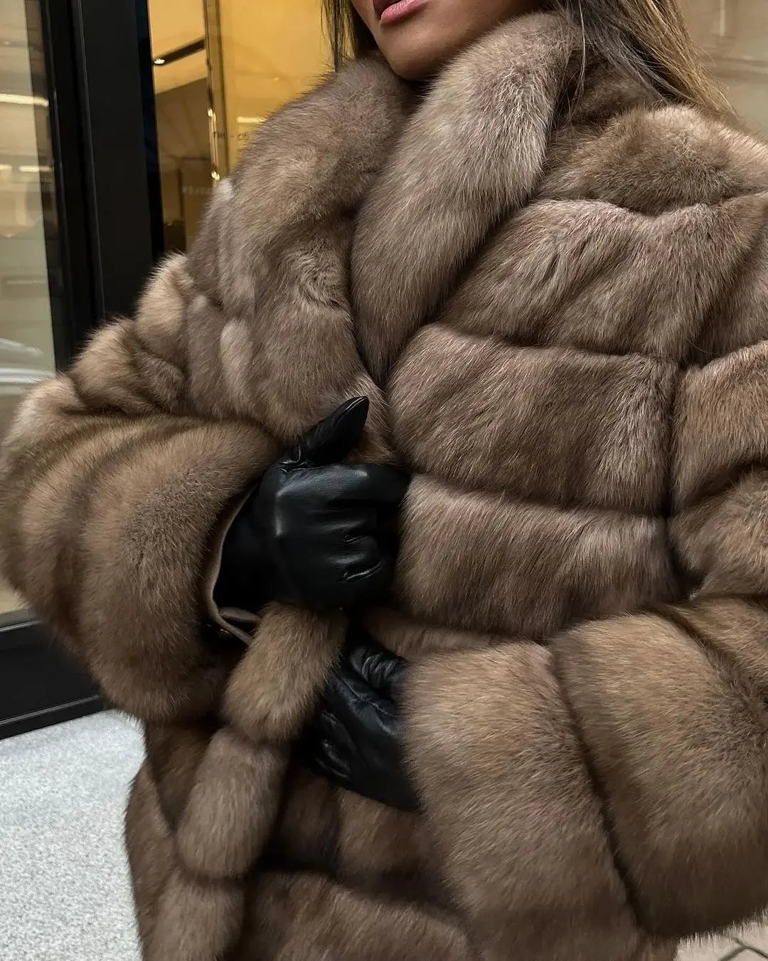 Fashion Patchwork Faux Fur Coat Women Casual Full Sleeve Lapel Loose Long Staple Plush Jacket 2025 New Winter Street Wear New