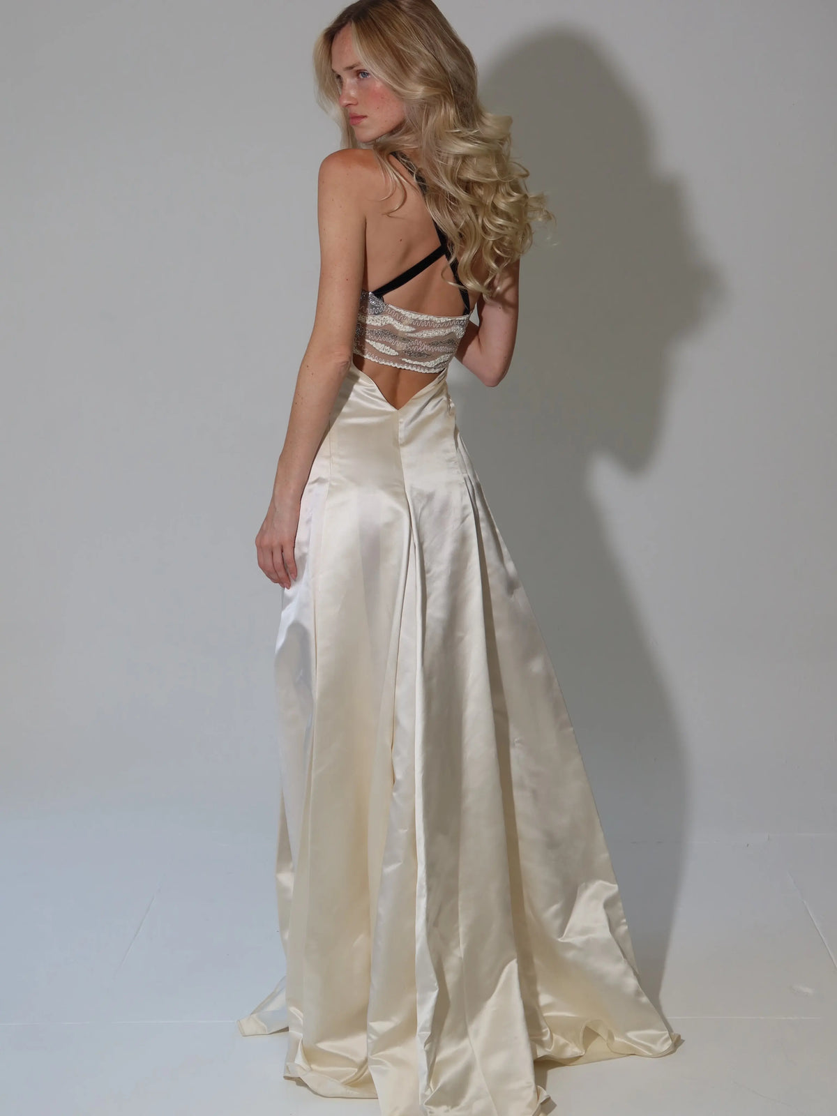 Ofherown Ivory Satin Evening Gown for Women Crystal Beaded Corset Bow A-Line Formal Gala Prom Dress 2026