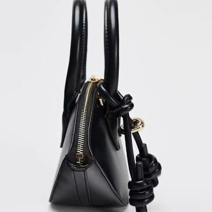 Luxury Designer Shoulder Bag Large Capacity Fashion Women Handbag New Trapezoid Trendy Crossbody Bag Fan-Shaped Bucket Bag - Kimlud