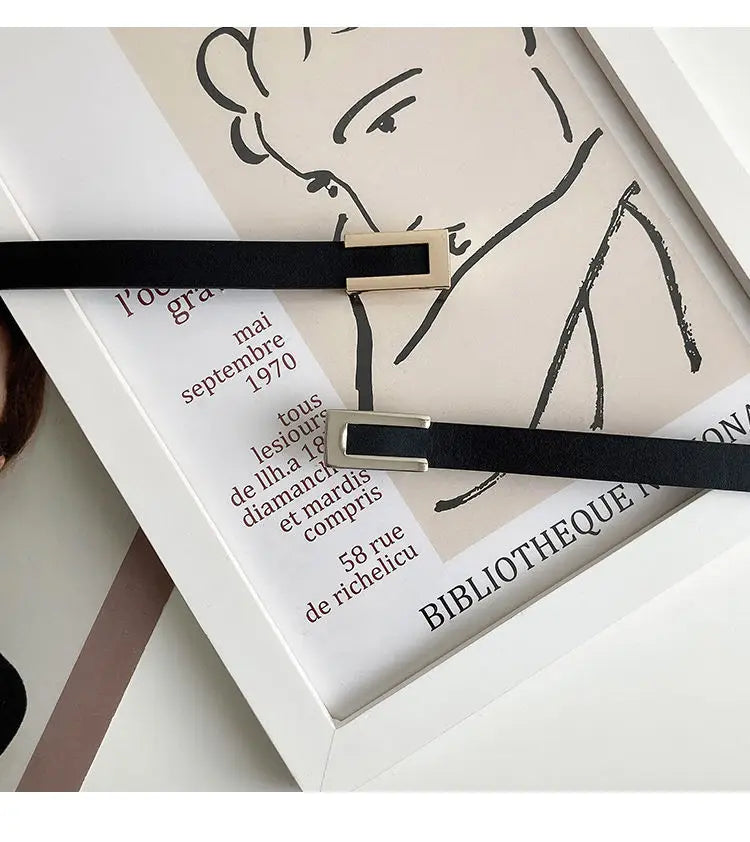 1pc of suit with a slim waistband for women's versatile decoration. A fashionable black belt with a dress, sweater, waist up