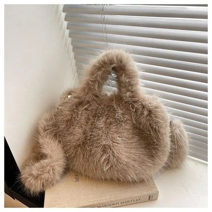 1 Pcs New Ladies Crossbody Large-capacity Plush Bag Handbag Imitation Fur Women's New Banquet Party Handbags Cute Bucket Bag