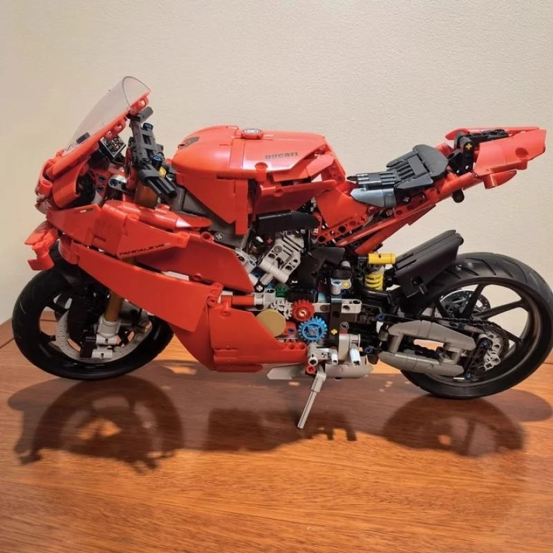 1603 particles; super cool Ducati motorcycle model display piece; educational building block toys for boys as gifts
