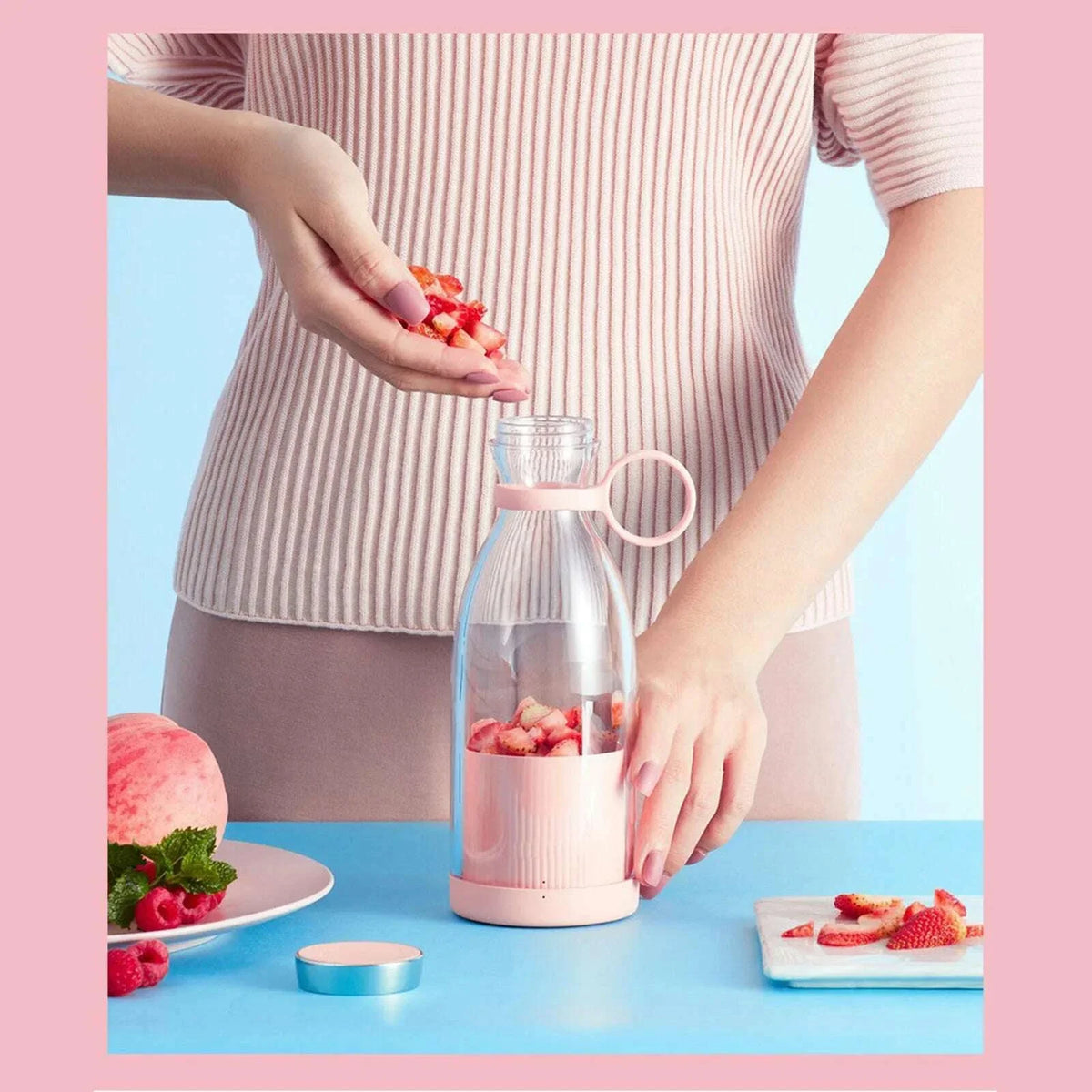 Battery Powered USB Blender  Blender Electric Battery Powered USB Blender Portable Juicer for Outdoor Travel Portable Juicer