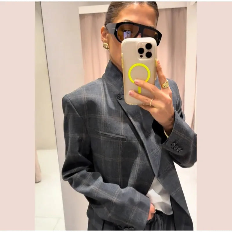 Women Irregular Plaid Blazer Jacket Fashion Stand Collar Full Sleeve Split Loose Short Coat 2025 Female Daily Commute Outerwear