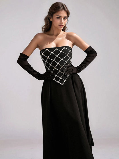 VC Glamorous Black Sleeveless Strapless Dress with Diamond-Grid Details for Galas Gown