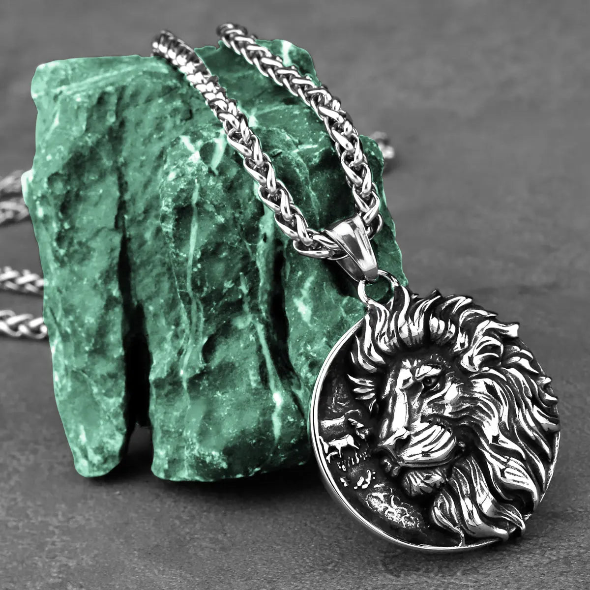 Stainless Steel Nordic Vikings Lion Necklace for Men Vintage Punk Hip Hop Biker Pendant Necklace Chain Jewelry Gift Wholesale