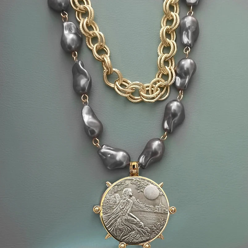 2025 chunky layer Jewelry Luxurious imitation grey pearl exaggerate coin charm pendant Clasps Carabiner Necklace...