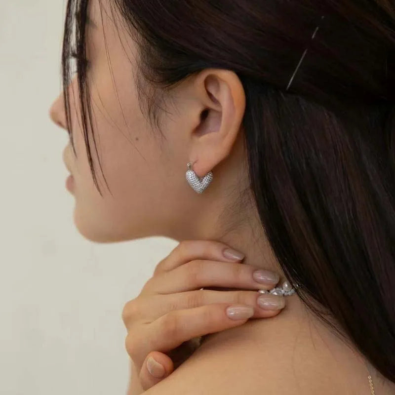 Luxury Full Zircon Love Hoop Earrings For Women Exquisite Shiny Crystal Heart Shaped Temperament Earrings Wedding...