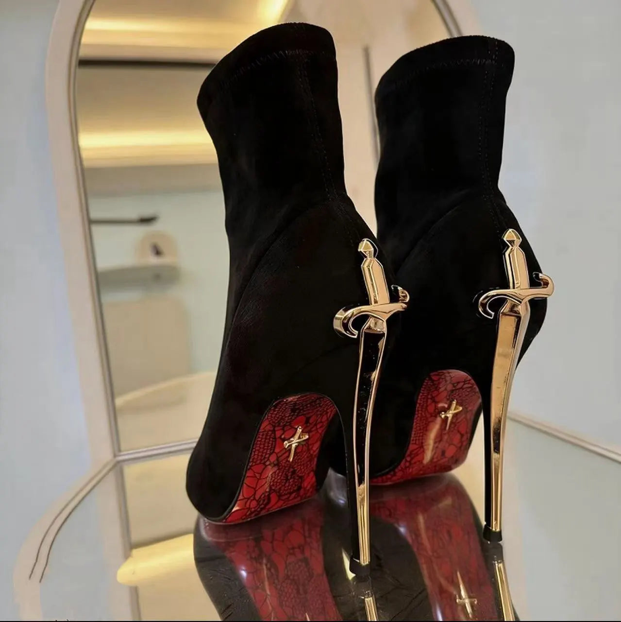Elegant Short Boots High Boots Velvet Surface Red Bottom High Heels Ladies Fashion Metal Staff Boots Winter Youth Spring