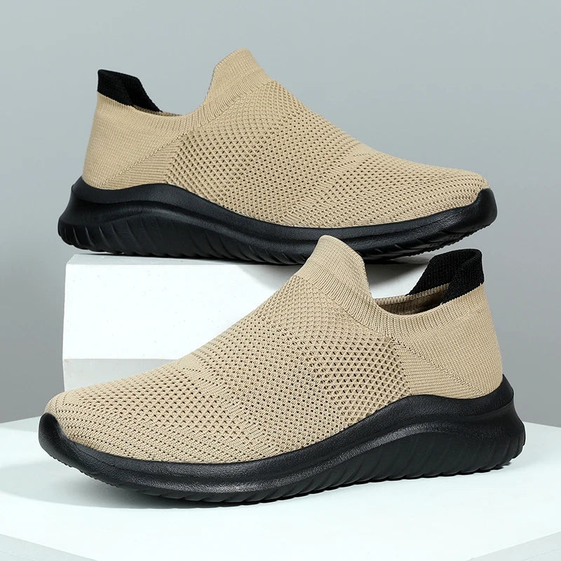 Men Shoes Sneakers Breathable Mesh Slip on Running Shoes Outdoor Non-Slip Couple Jogging Training Hiking Sports Shoes