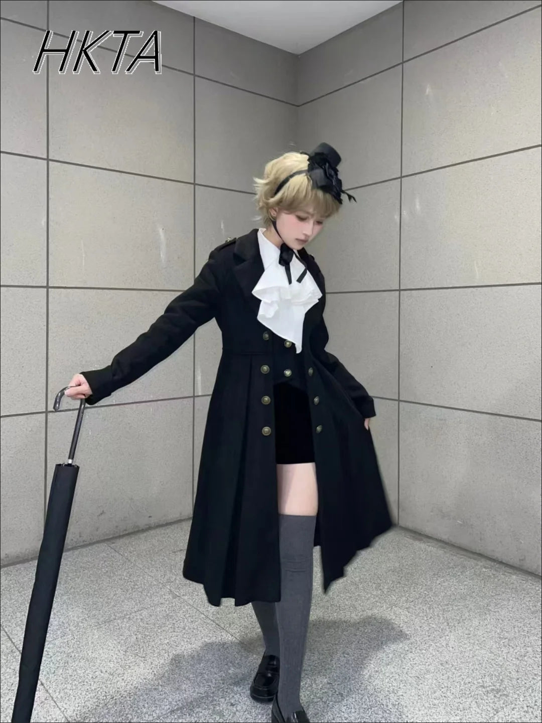 British Style Retro Dark Goth Handsome Black Trench Coat Women Girls Lolita Fake Two Vest White Coats Jacket Y2k Cosplay Clothes
