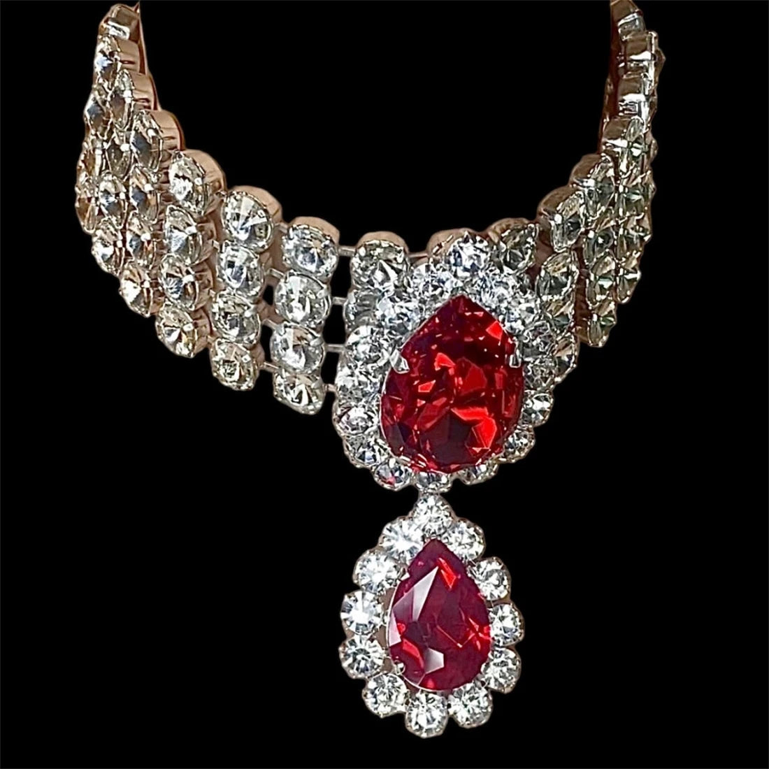 Bohemia Multilayer Rhinestone Oversized Drop Pendant Choker Necklace for Women Crystal Charm Large Collar Necklace Jewelry
