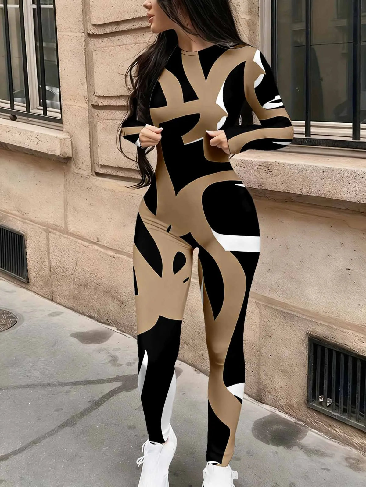 Slim fit long sleeved jumpsuit with elastic fabric that fits the body shape, suitable for commuting and casual wear - Kimlud