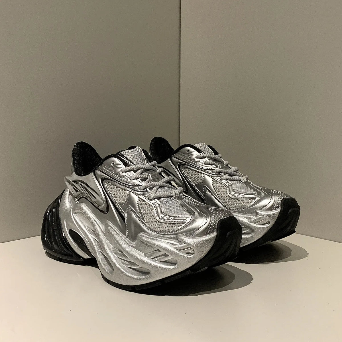 2026 Spring Dad-Style Couple's Ankle Boots Compact and Fashionable Mecha-Style Personalized Casual Boots Height-Increasing Style
