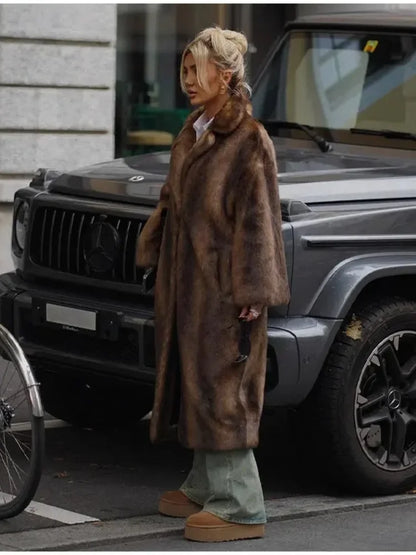 Winter Warm Thick Women Faux Fur Coats Luxury Oversized Long Coats Fleece Overcoat 2025 New Female Elegant Street Outerwear