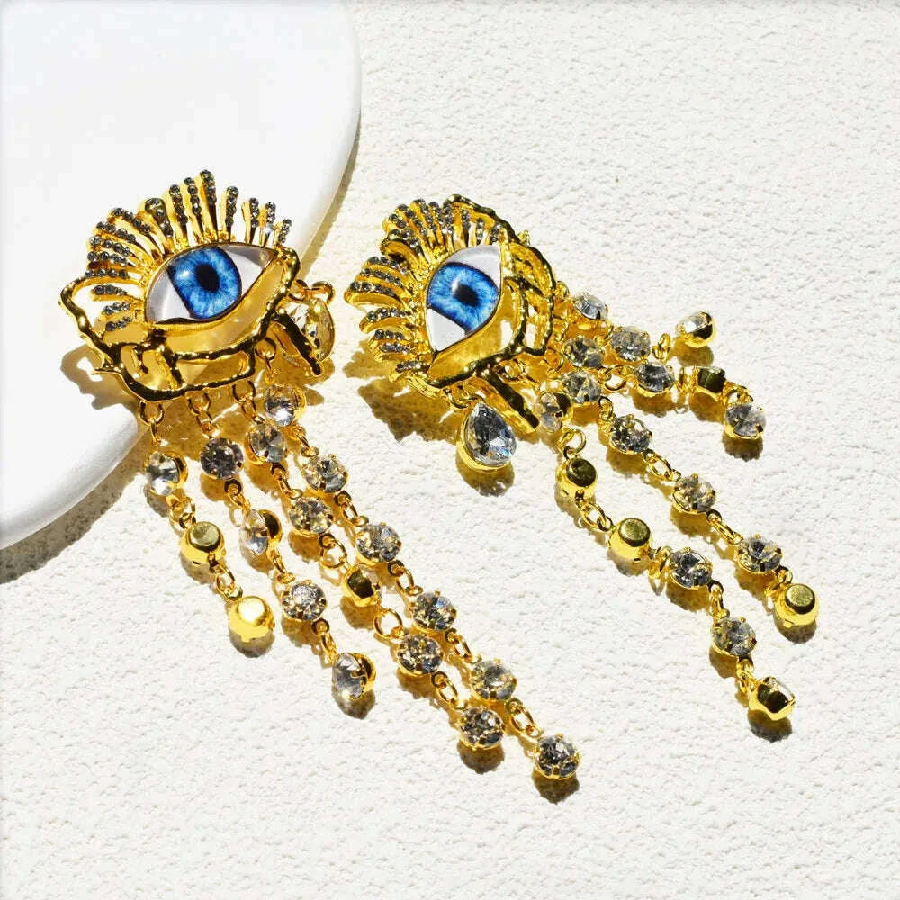 Vintage Ethnic Golden Eyes Chain Dangle Earrings For Women Fashion Jewelry Baroque Style Lady Statement Earrings  Accessories