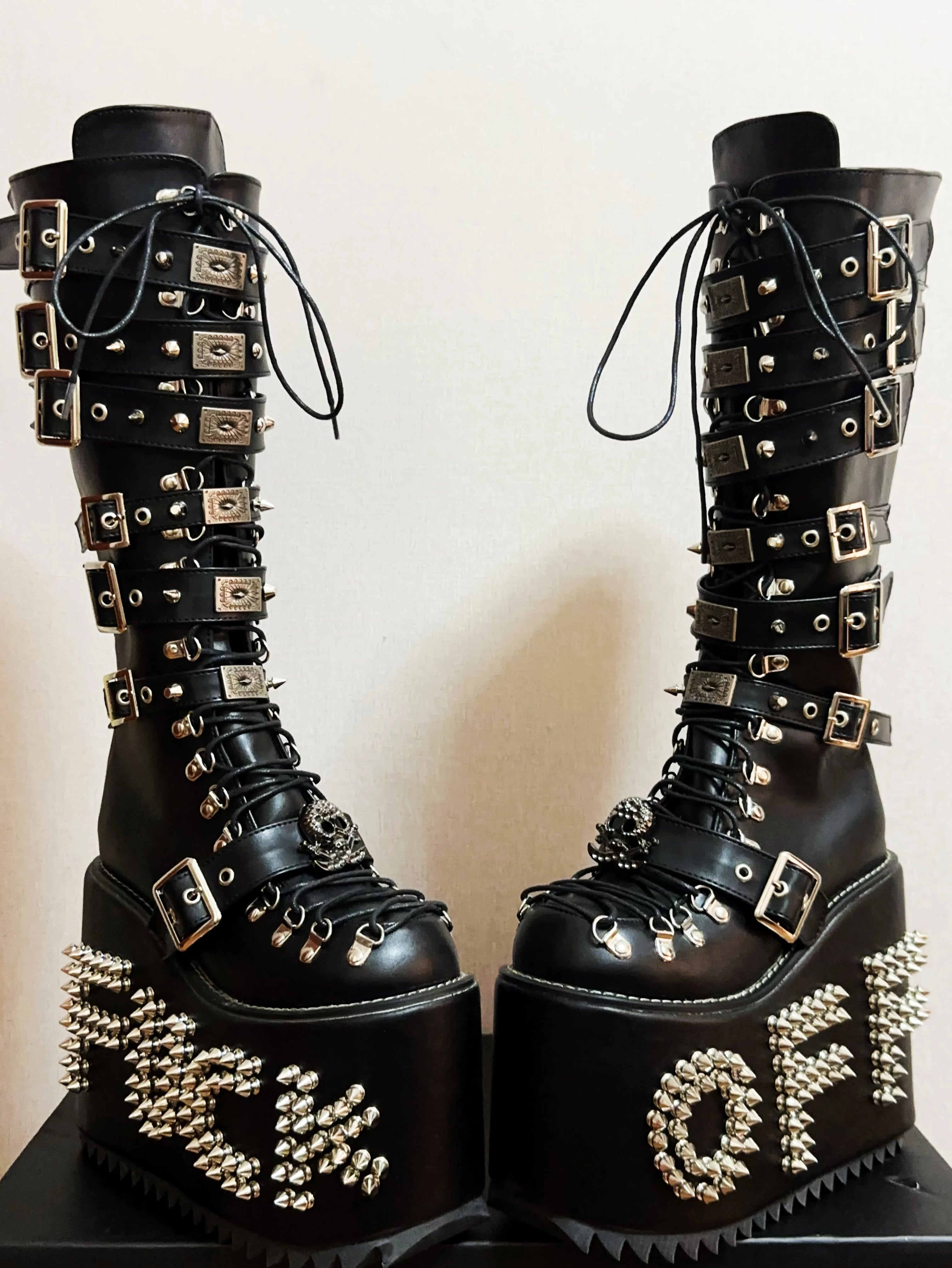 Women Motorcycle Boots women super high thick Heels pumps Cool Lady knight customized boots girl punk Gothic long boots rivets