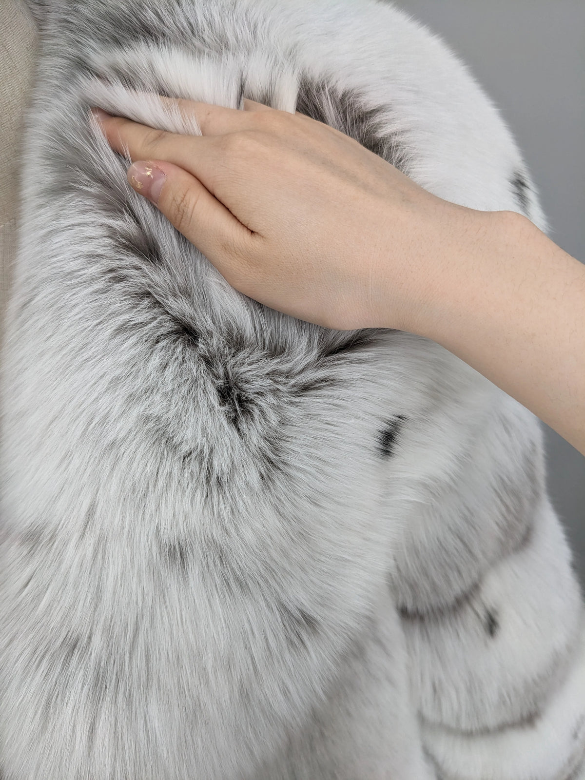 Sweet real fox fur coat with big turn down collar lynx color overcoat thick warm soft jacket length 64 cm 250461