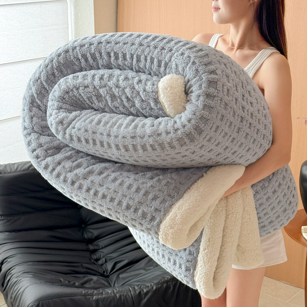 Autumn Winter Thick Warm Fleece Blanket Double Layer Artificial Lambswool Throws Blankets for Sofa or Bed Queen Double Comforter