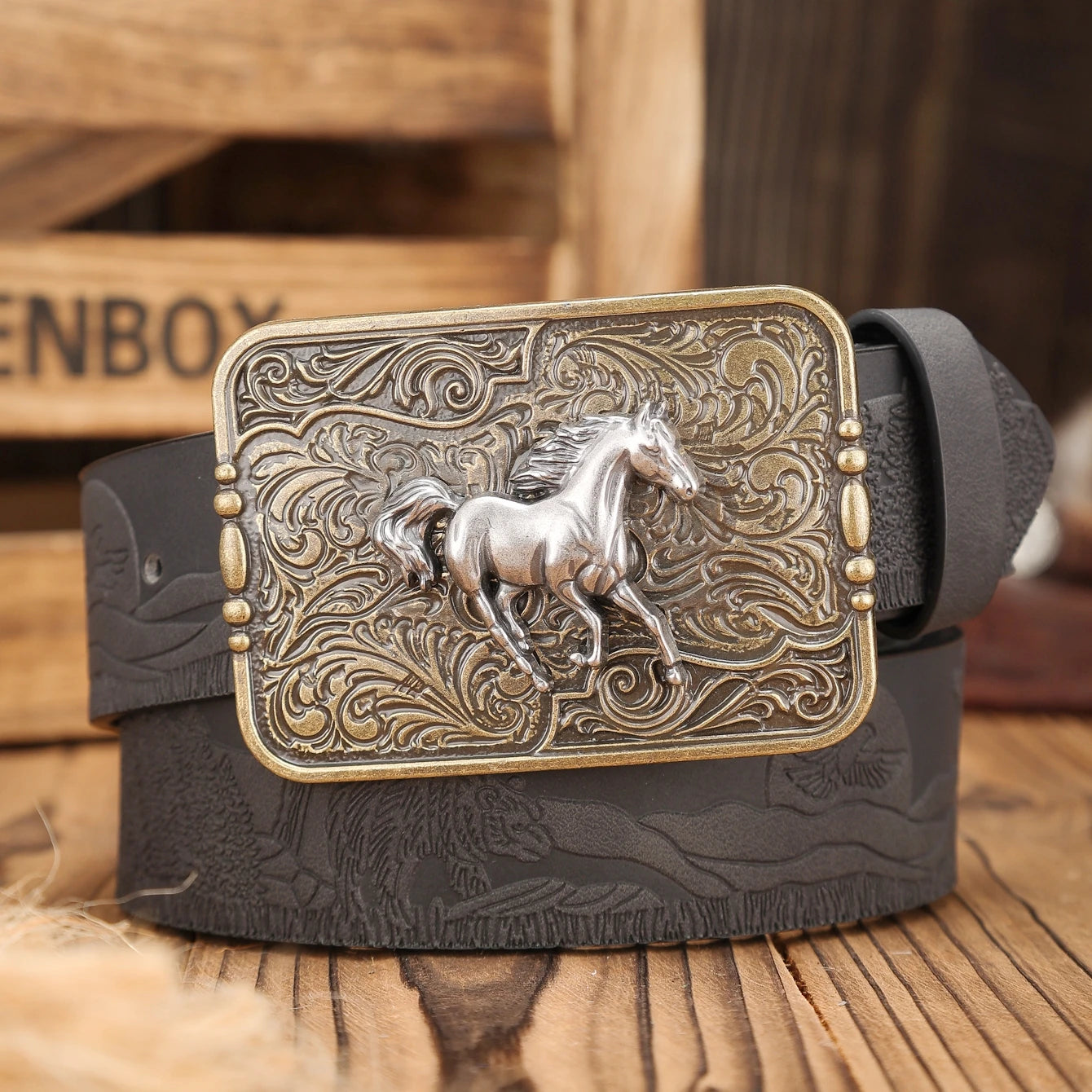 A Western-buckle PU belt suitable for both men and women, a unique and retro brown belt (with perforated nails included)...