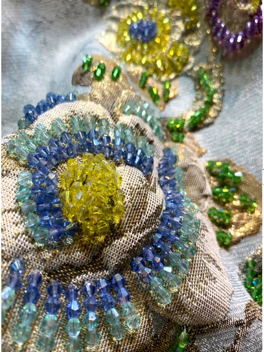 Luxury Lady Vintage Autumn Embroidery Jacket Women Floral Beading Long Coat Covered Button Outwear Trench O-neck