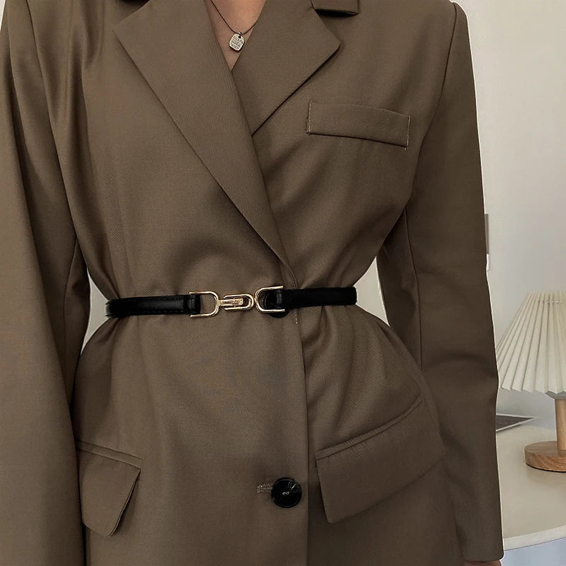 Fashionable Skinny PU Leather Alloy Buckle Custom Brand Design Thin Skinny Faux Leather Belt For Jeans Dress