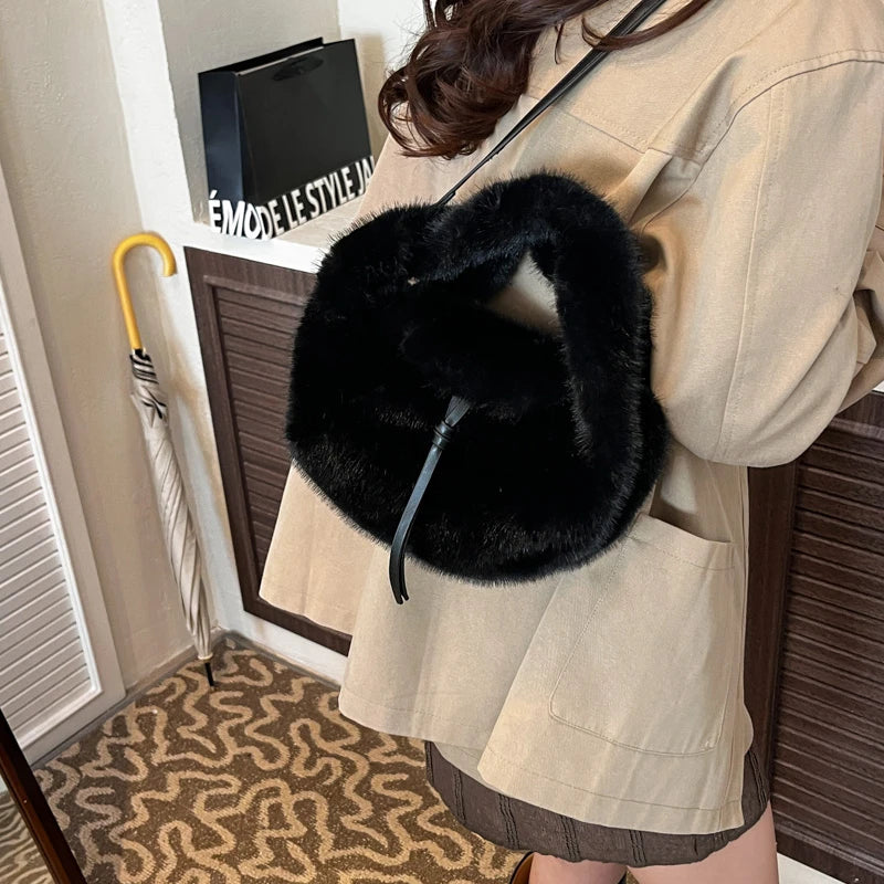 Cute Tan Faux Fur Top Handle Bag 2-in-1 Crossbody Bag Winter Warm Casual Handbag Ideal for Dating Shopping Outings for Women