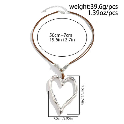 Simple Rope Chains with Big Hollowed Out Heart Pendant Necklace for Women Exaggerated Large Accessories on Neck Fashion Jewelry