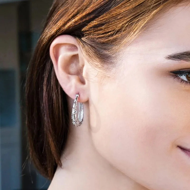 Retro Hollow Floral Carved U-Shaped Earrings Silver Plated  Fashion Hoop Earrings Jewelry For Women Daily Party Banquet