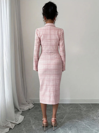2026 European and American Two-Piece Dress Set with Reversible Collar, Long Sleeves, Short Length, Check Pattern Jacket, and Pet
