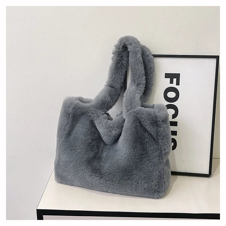 Women Versatile Cute Soft Plush Tote Bag Autumn Winter Faux Fur Shoulder Bag Purses Female Handbags Fluffy Shopper Bag