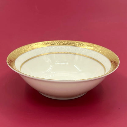 Luxurious disc relief inlaid with golden beef steak plate, palace style bone porcelain, European style gold edged tableware