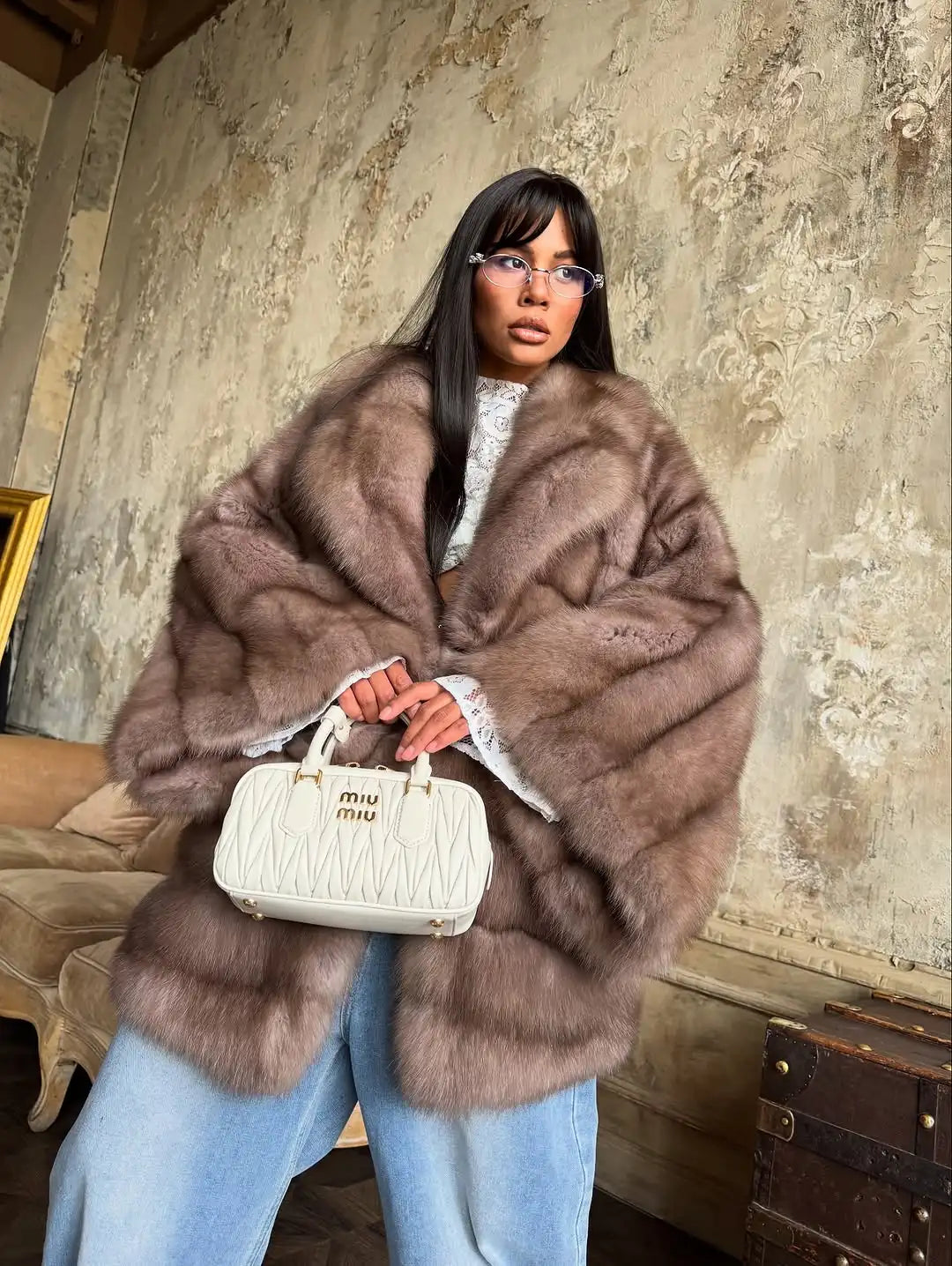 Women Elegant Fake Fur Coat Bell Sleeve Lapel Suede Surface Girdle Coats Unique Luxury Temperament 2025 New Winter High Street