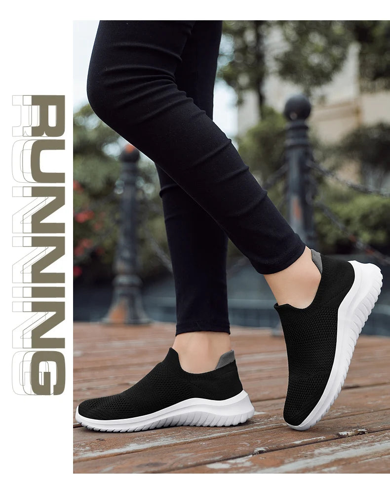 Men Shoes Sneakers Breathable Mesh Slip on Running Shoes Outdoor Non-Slip Couple Jogging Training Hiking Sports Shoes