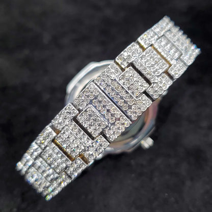New Hip Hop Watches For Men Luxury Iced Out Quartz Wristwatch Fashion Fully Diamond Waterproof Luminous Male Clock Hot Sale 2022