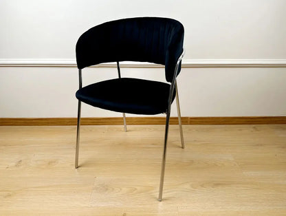 A Italian Style Modern Elegant White Cream Home Metal Legs Armrest Cafe Restaurant Chair Black Modern Velvet Dining Room Chairs