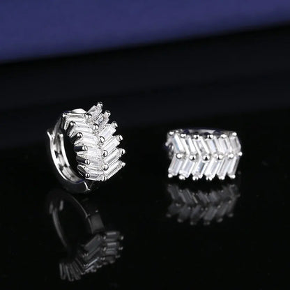 Wholesale Sweet Sapphire Earrings Jewelry Oval Shape Zircon Gemstone Stud Earrings Accessories Women Wedding Engagement...