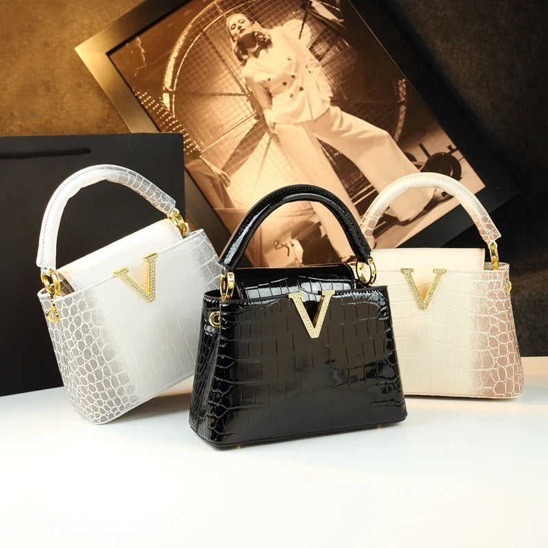 2025 New Crocodile Pattern Leather Women Handbags Luxury Fashion Small Shoulder Messenger Bag Portable Crossbody Shell...
