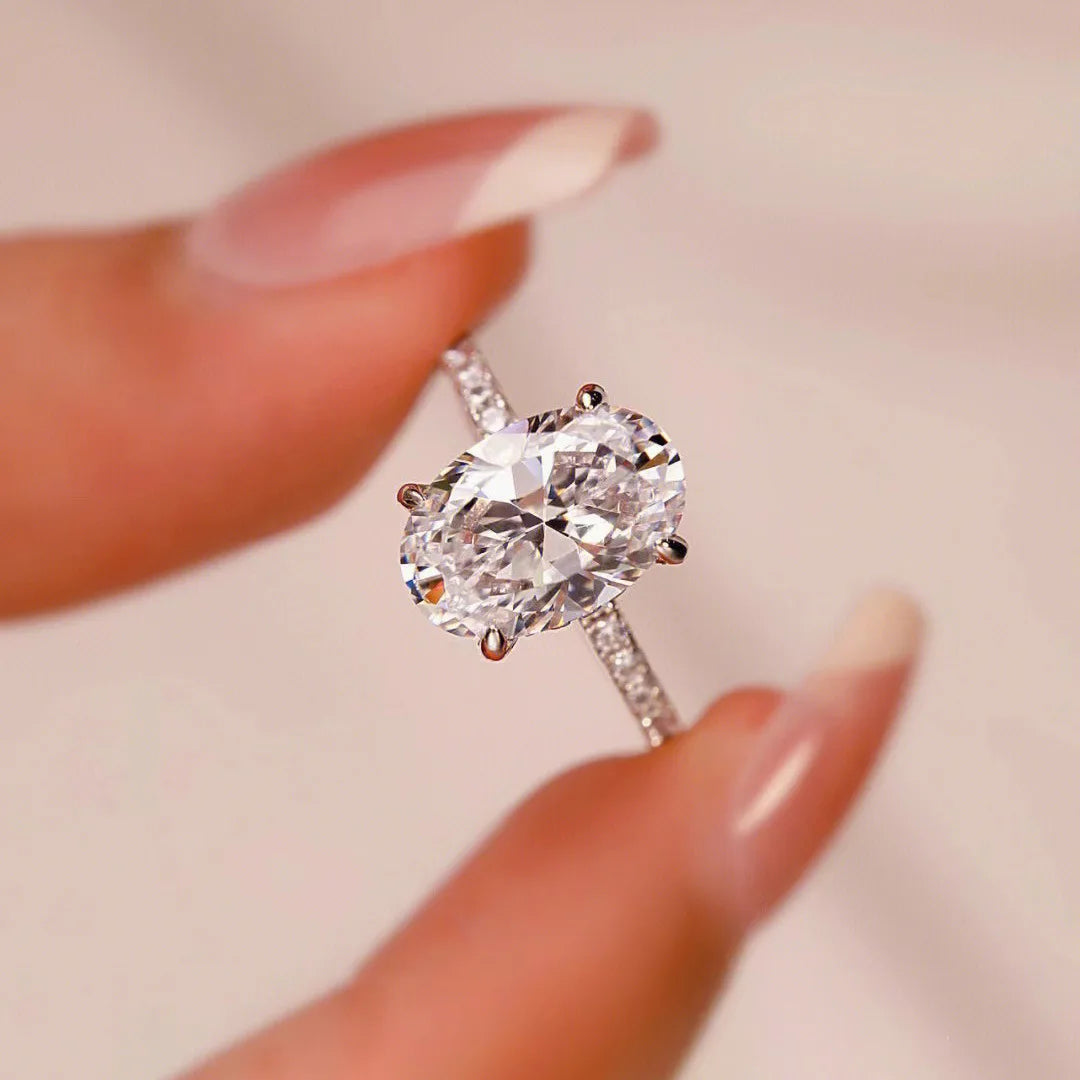 Elegant Geometric Oval Ring Crafted in Copper with Inlaid Zircon Stones Ideal for Fashion-Forward Women Seeking Light...