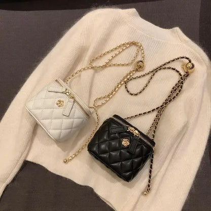 2024 new mini shoulder bag Camellia lingeries chain box small bag for women shoulder bag crossbody bag