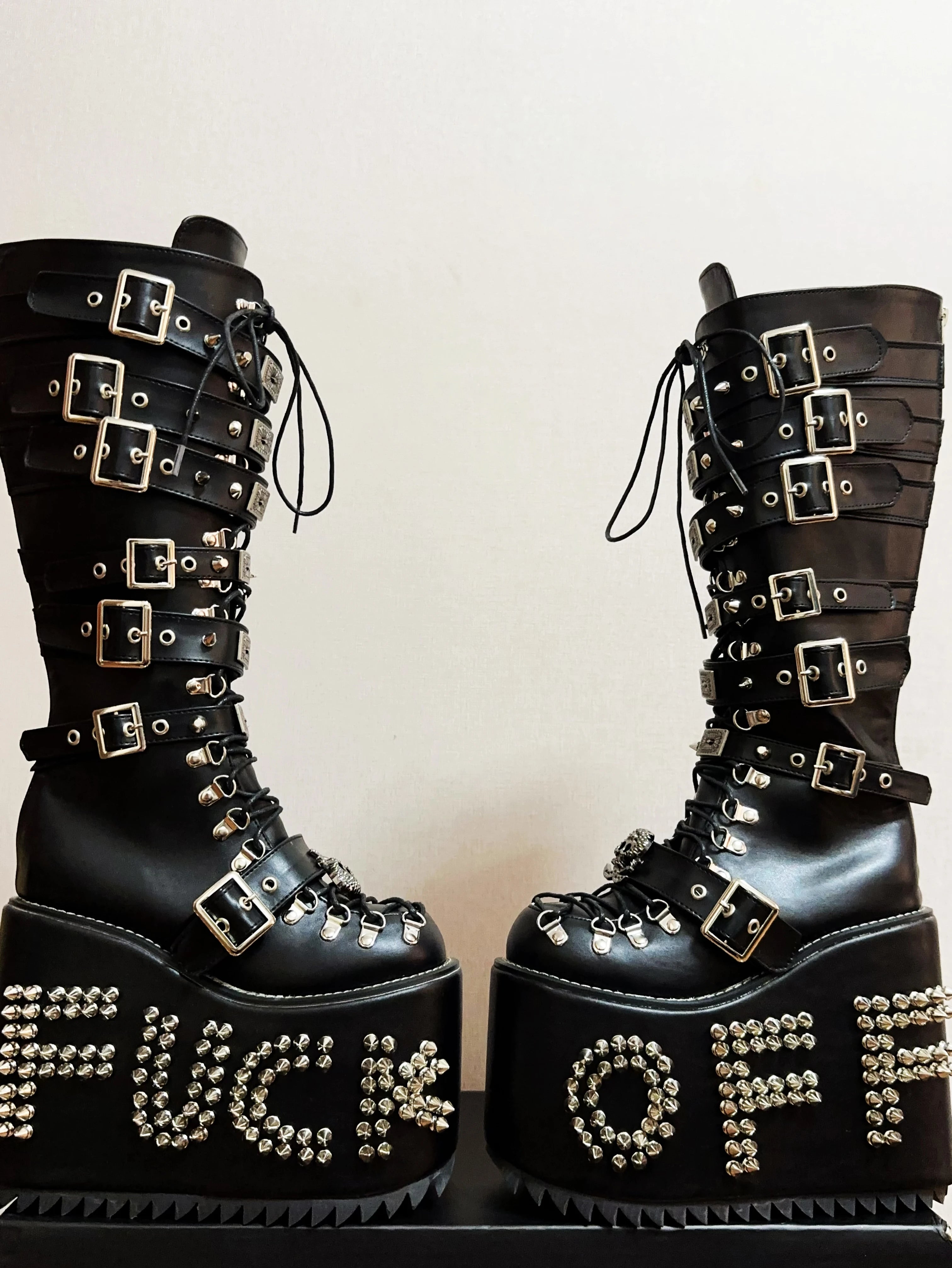 Women Motorcycle Boots women super high thick Heels pumps Cool Lady knight customized boots girl punk Gothic long boots rivets