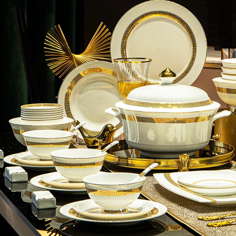 Fine Bone China Dinnerware Sets Home Kitchen Luxury Guests Wedding Tableware Set Gold Plates Jogo De Jantar Dinnerware Sets