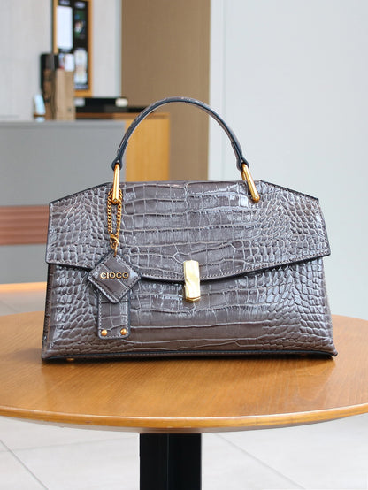 2026 New Retro Blue Snake-Shaped High-Grade Handbag Fashion Luxury Handbag Lightweight Large-Capacity One-Shoulder...