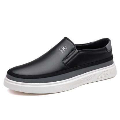 New Trend Leather Mens Casual Shoes Summer Male Loafers Driving Moccasins Male Comfortable Light Slip on Flats Simple Boat Shoes