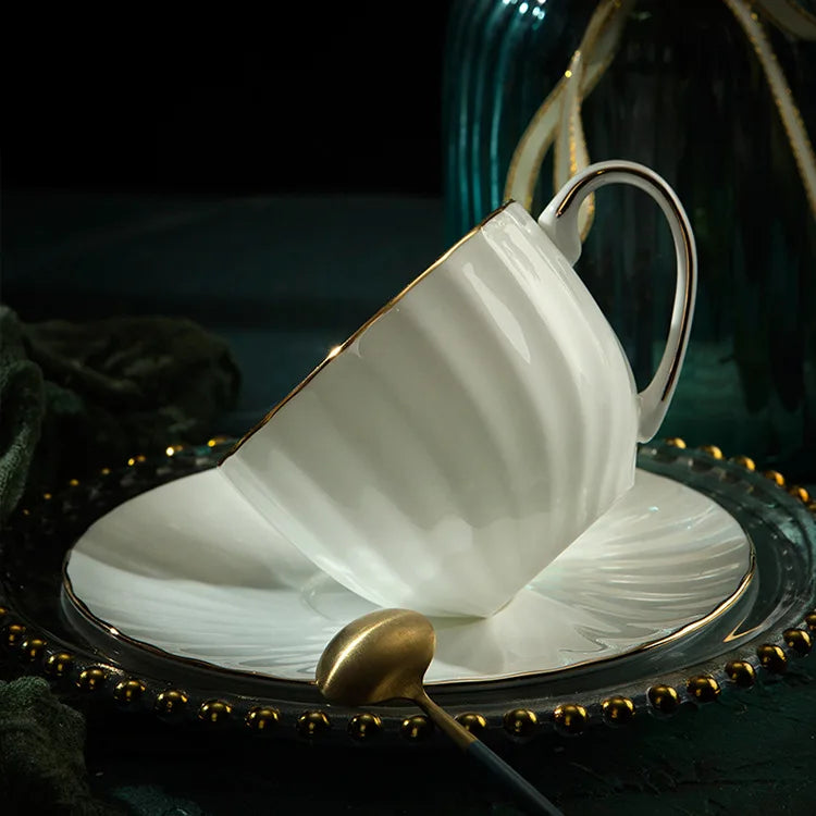 Bowl and dish set bone china tableware set bowl Jingdezhen light luxury simple hand drawn gold ceramic bowl and chopsticks plate - Kimlud